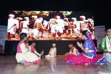 "Rangilo Re! GPIS Annual Day Celebrations: A Gujarati Extravaganza!"